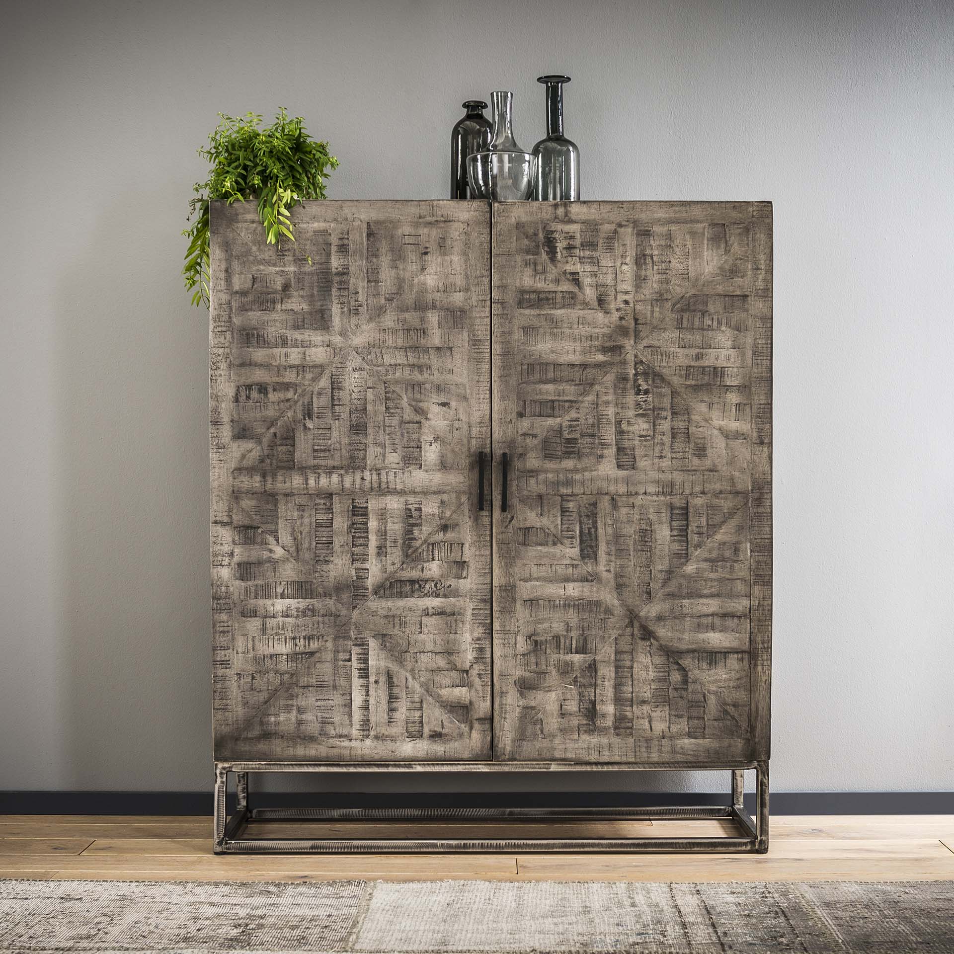 Buffet haut contemporain gris LUCKNOW | Buffets / Bahuts ...