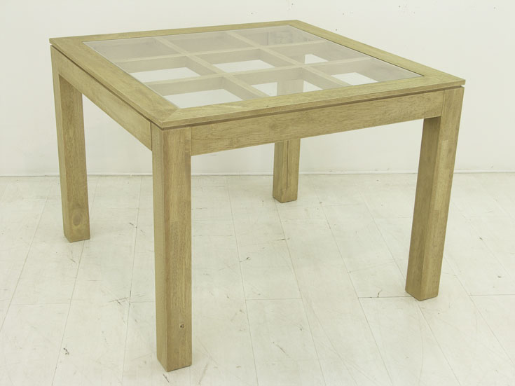 Table Carrée Avec Plateau En Verre