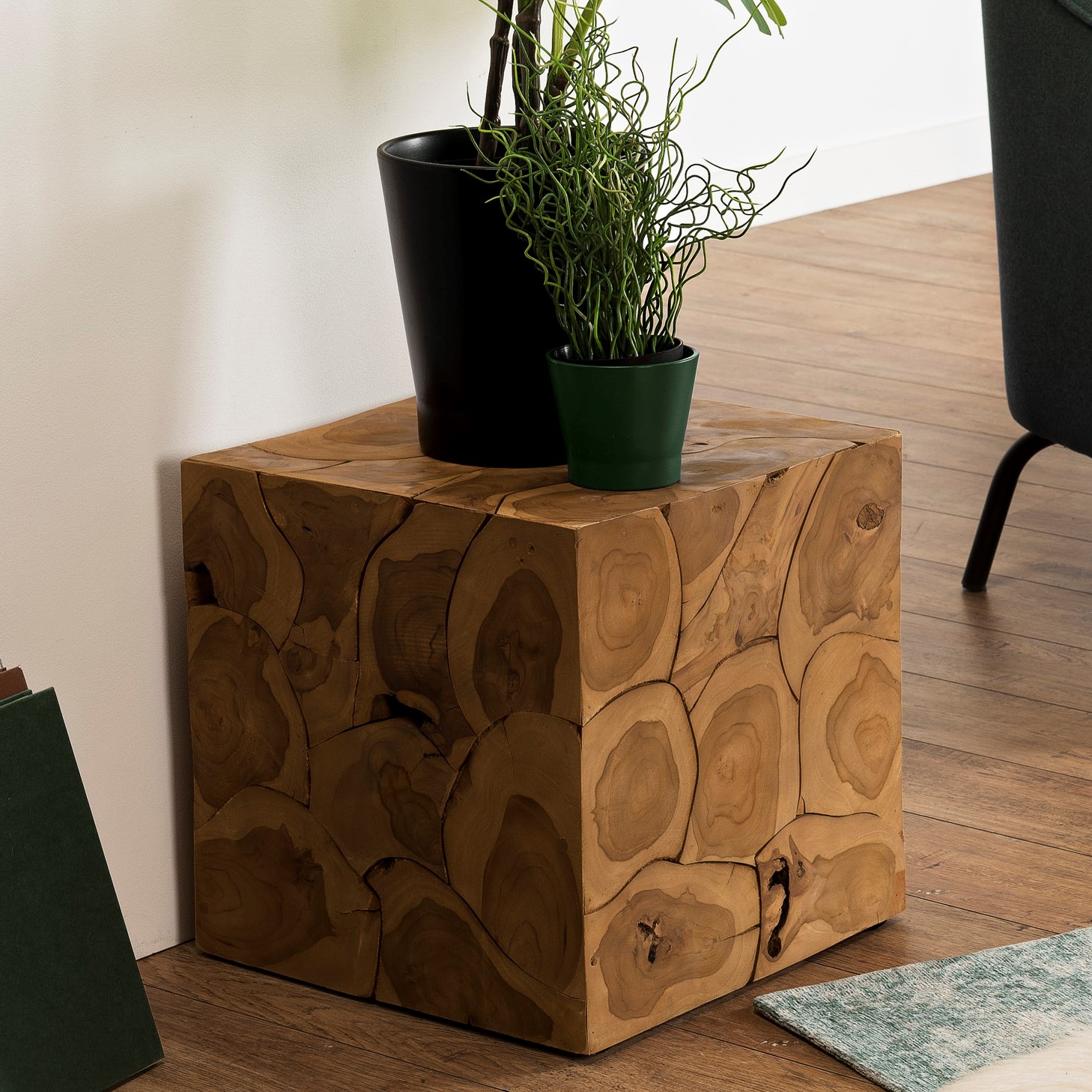 Cube en bois  de  teck  OTTAWA Bouts de  canap  Pier Import