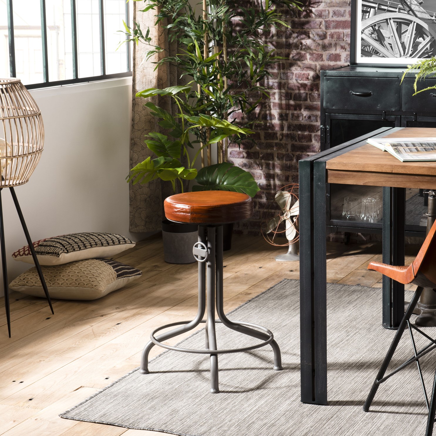 Tabouret industriel réglable cuir métal LIVERPOOL