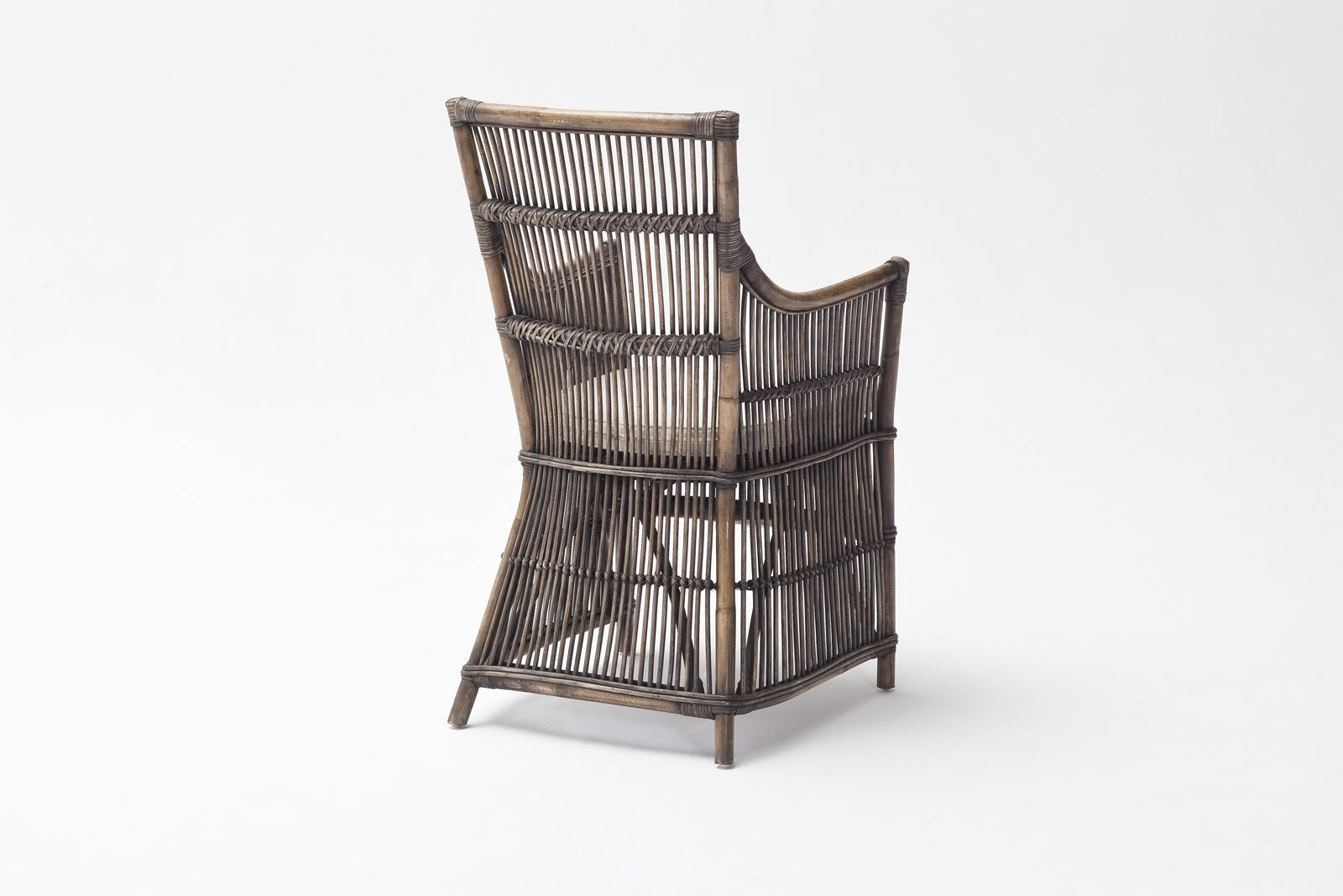 Fauteuil / Chaise de salle à manger en rotin accoudoirs coussin